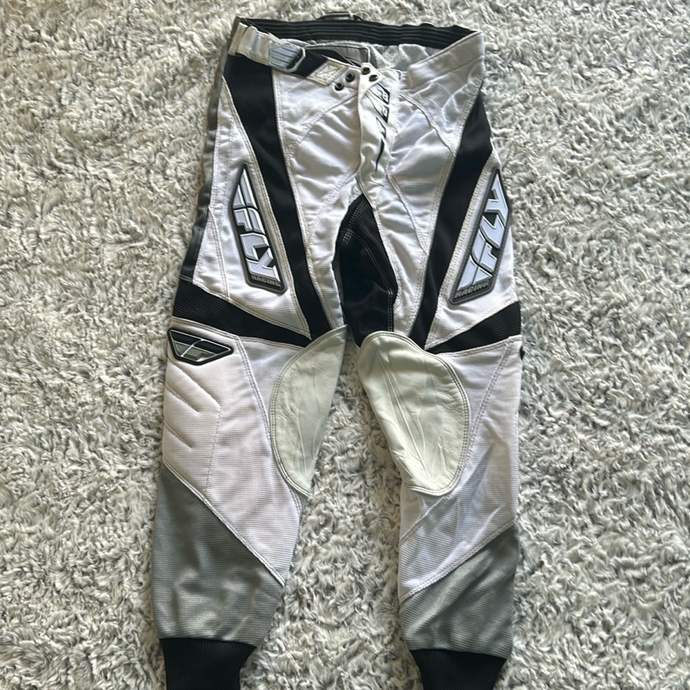 NWT Fly Racing race pant, Size 28